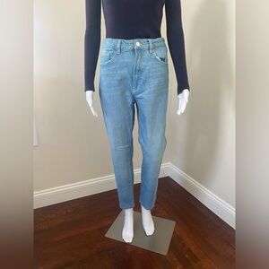 Zara Women's Straight Leg Jeans in Light Blue Size 6